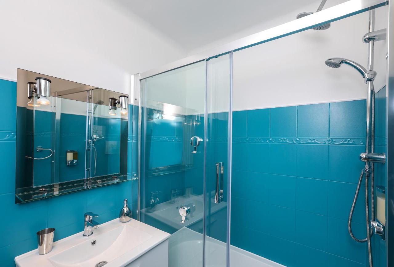 Le Provencale : Plages, Balcon, Clim Apartment Vallauris